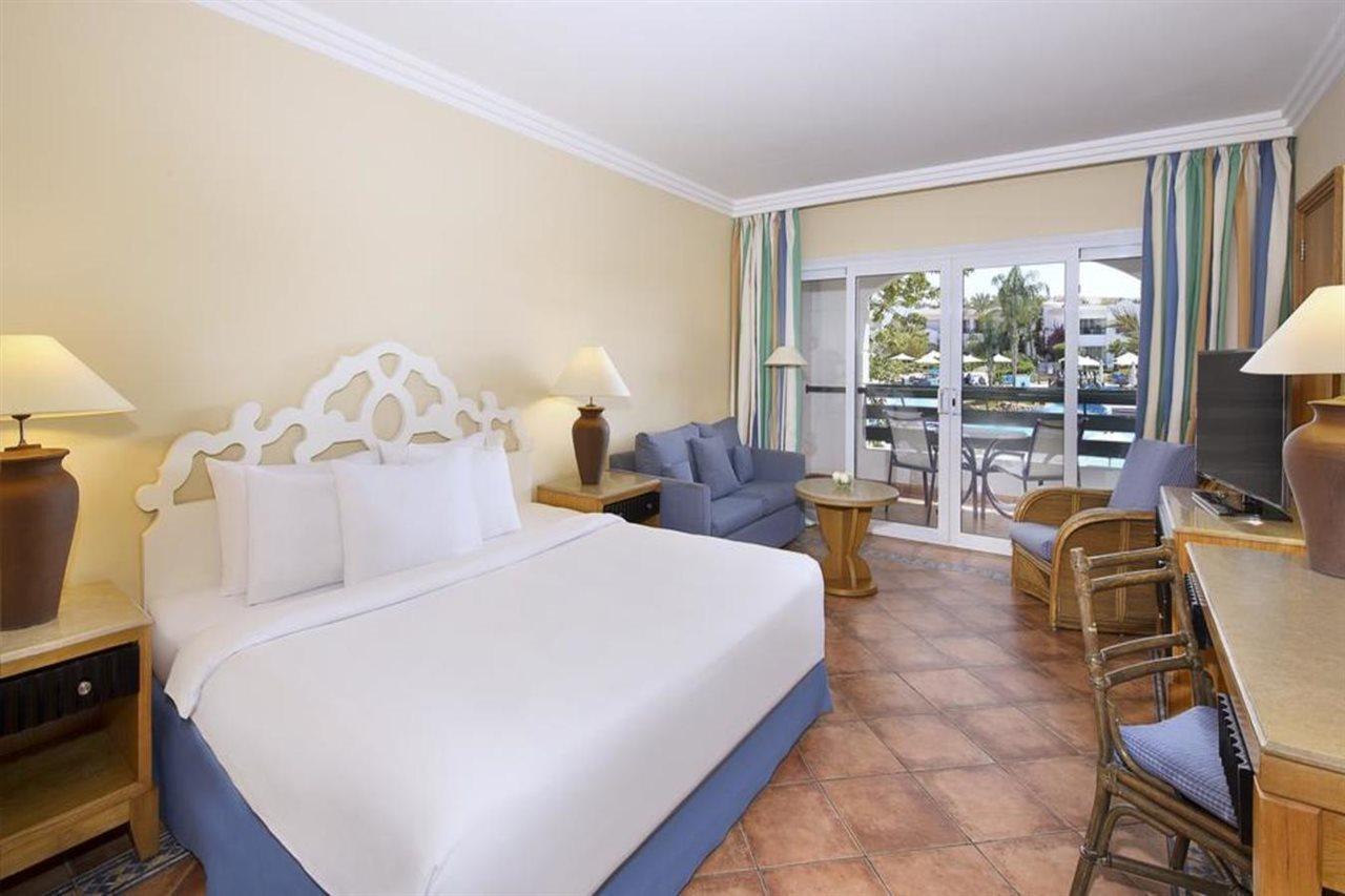 Sharm Dreams Vacation Club - Aqua Park Hotel Eksteriør billede A room at the Hilton San Diego Bayfront