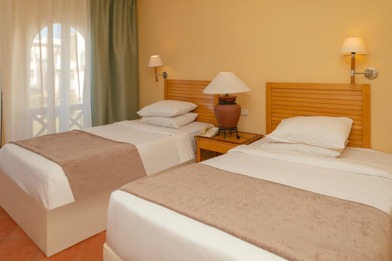 Sharm Dreams Vacation Club - Aqua Park Hotel Eksteriør billede A bedroom