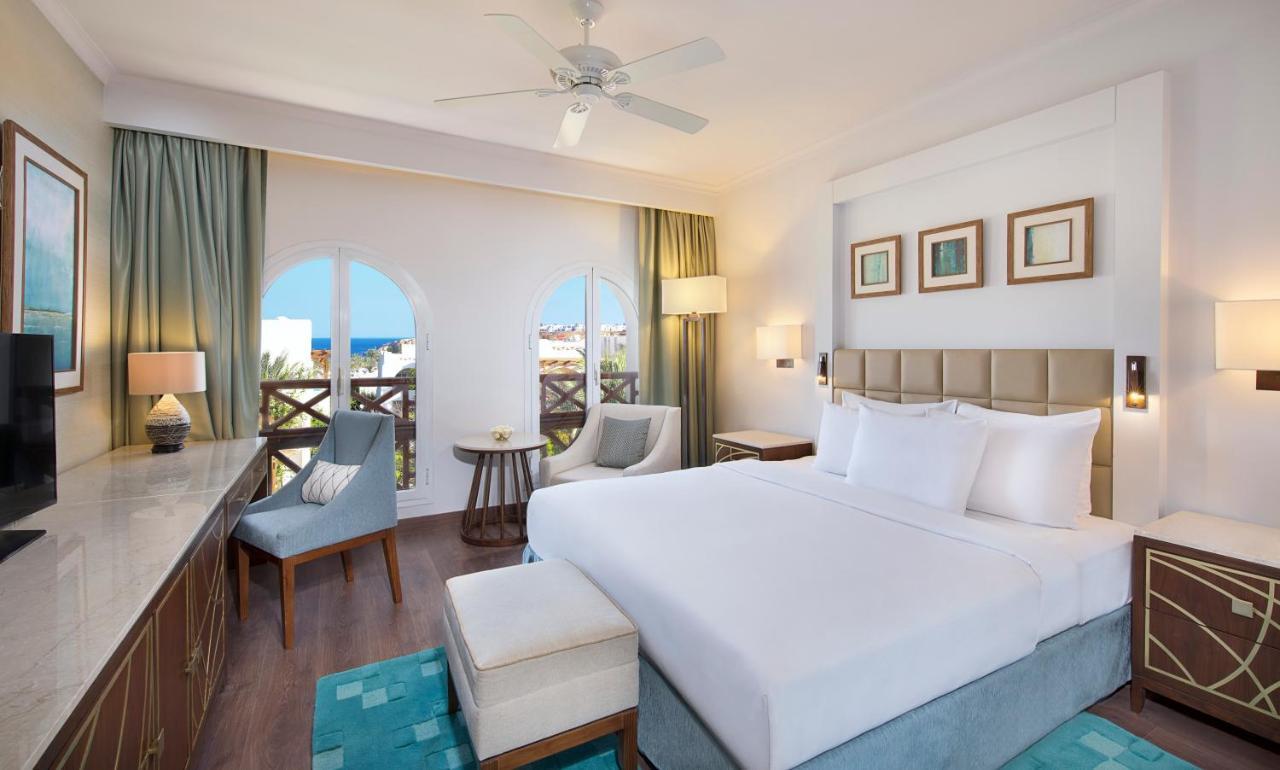 Sharm Dreams Vacation Club - Aqua Park Hotel Eksteriør billede Deluxe Room